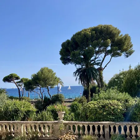 Riviera - Charming 2 Bdr Duplex * Канны